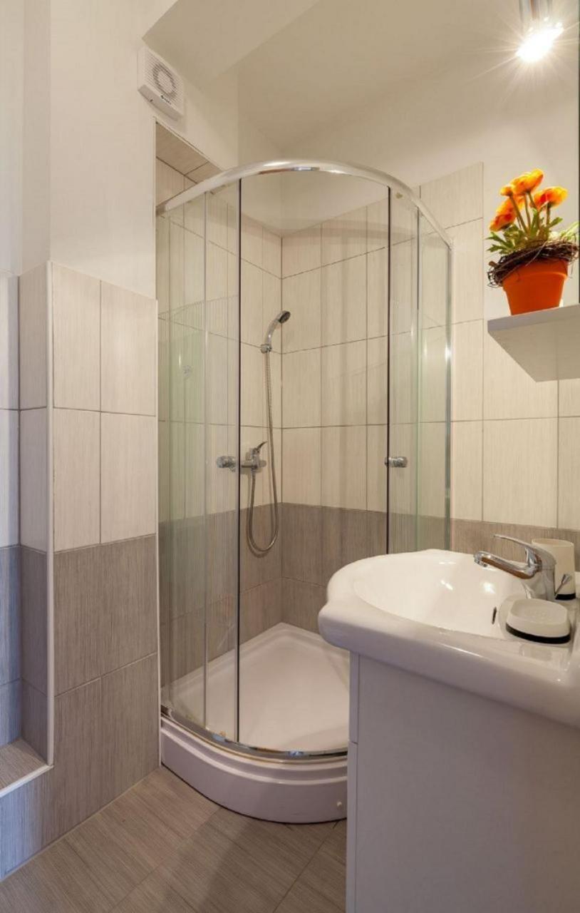 Apartments Ana - Free Parking Stanici Екстериор снимка