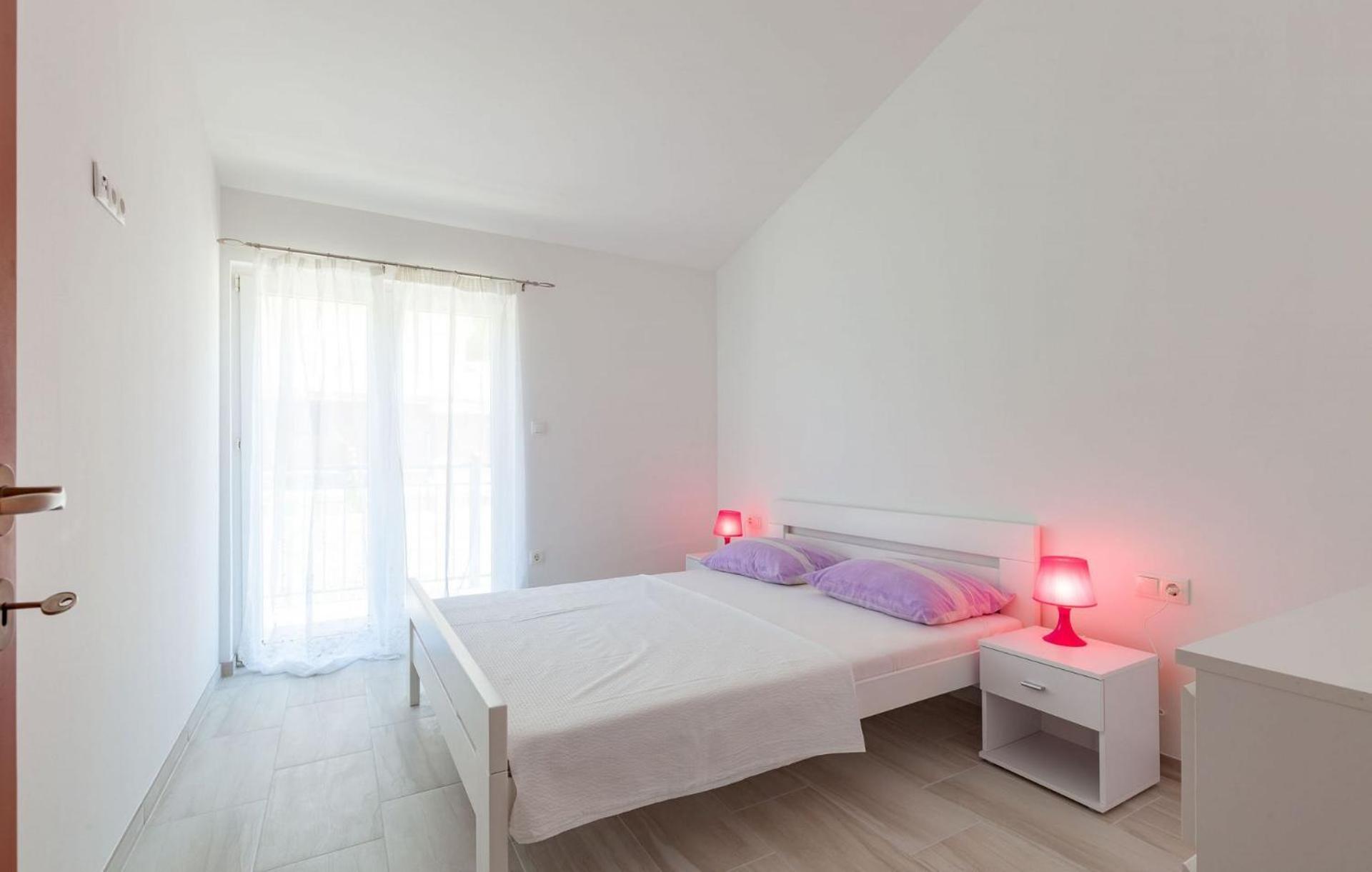 Apartments Ana - Free Parking Stanici Екстериор снимка